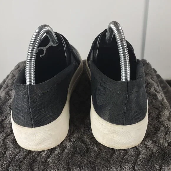 Vince Camuto VP-KORLI2 Dark Gray Camo Slip On Sneakers Casual Shoes 7M - Picture 4 of 11